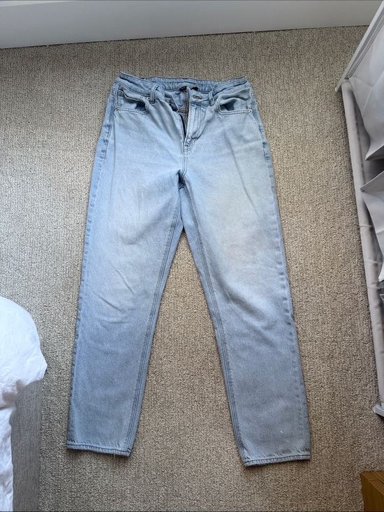 American Eagle Outfitters Denim - American Eagle Outfitters Light Blue High-Rise Straight Jeans